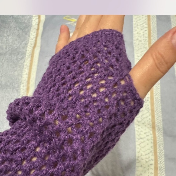 Purple Ribbed Knit Crop Top - Picture 4 of 5